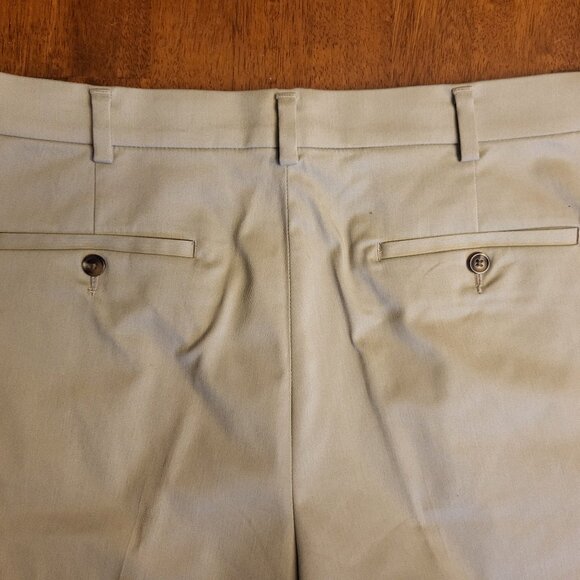 Roundtree & Yorke ~ Sz 36 ~ Travel Smart Shorts ~ NWT - Picture 5 of 9